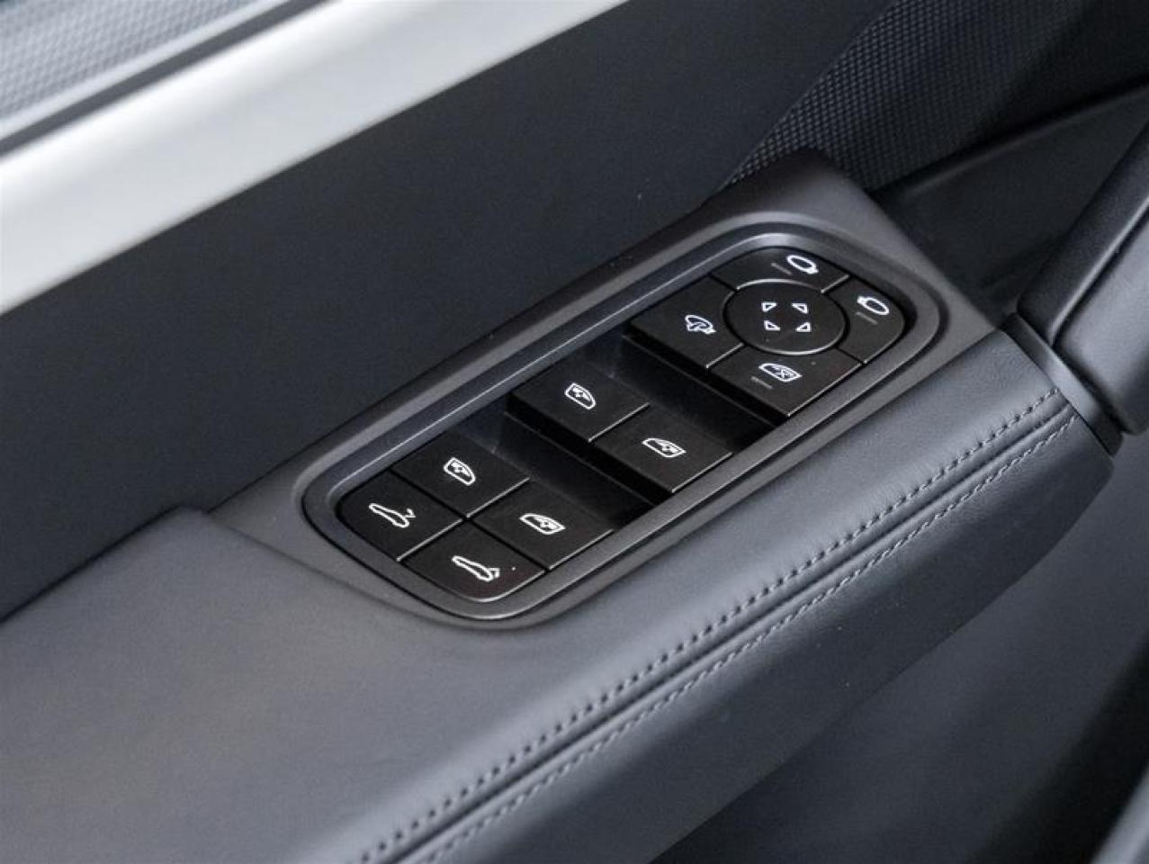 2026 Porsche Cayenne  Photo