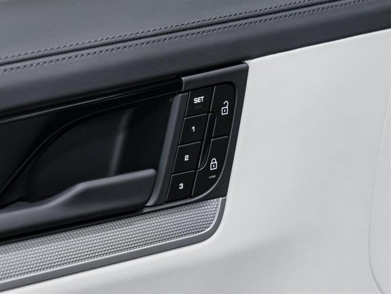 2026 Porsche Cayenne  Photo