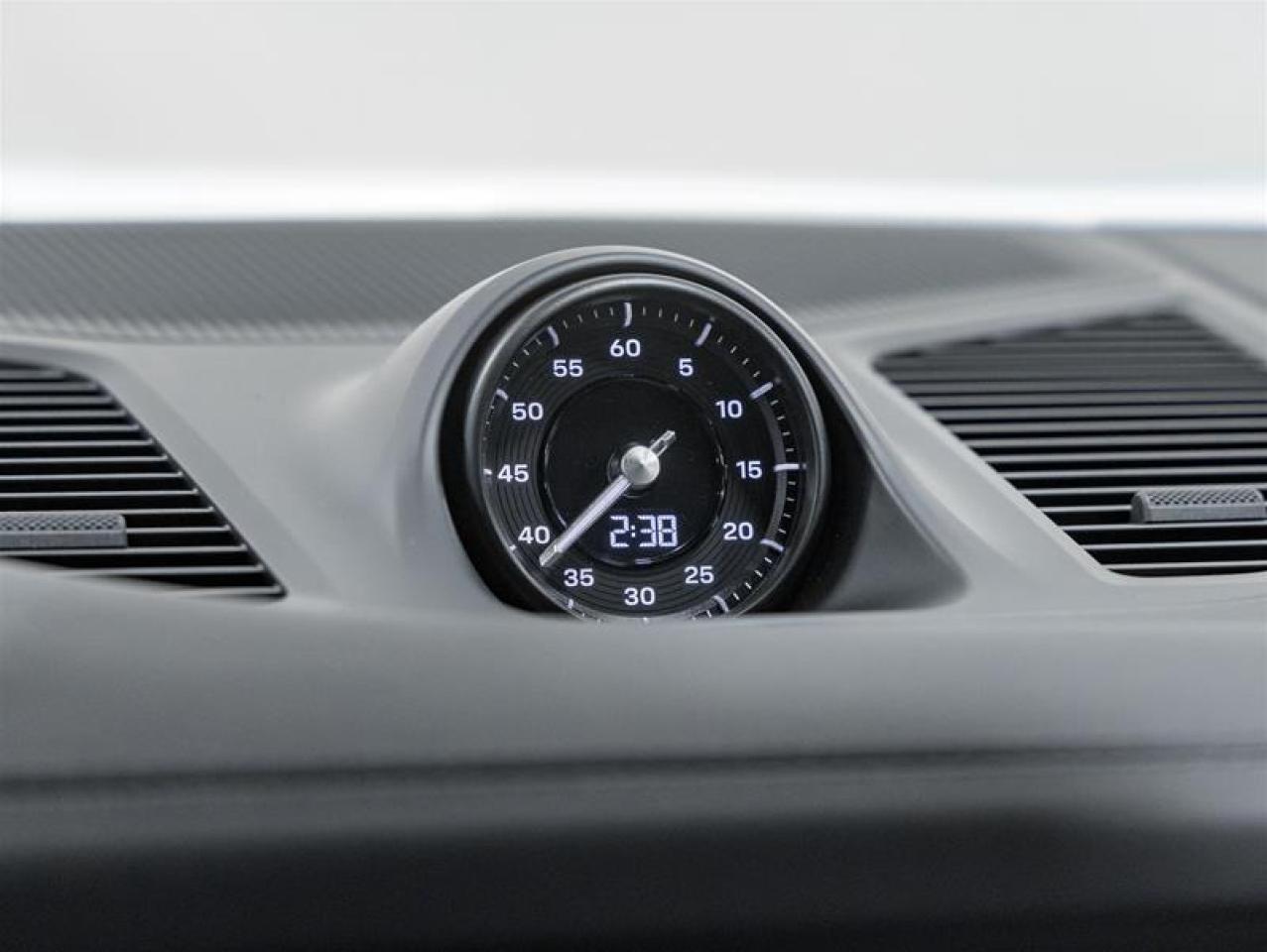 2026 Porsche Cayenne  Photo