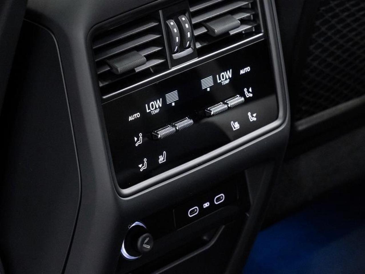 2026 Porsche Cayenne  Photo