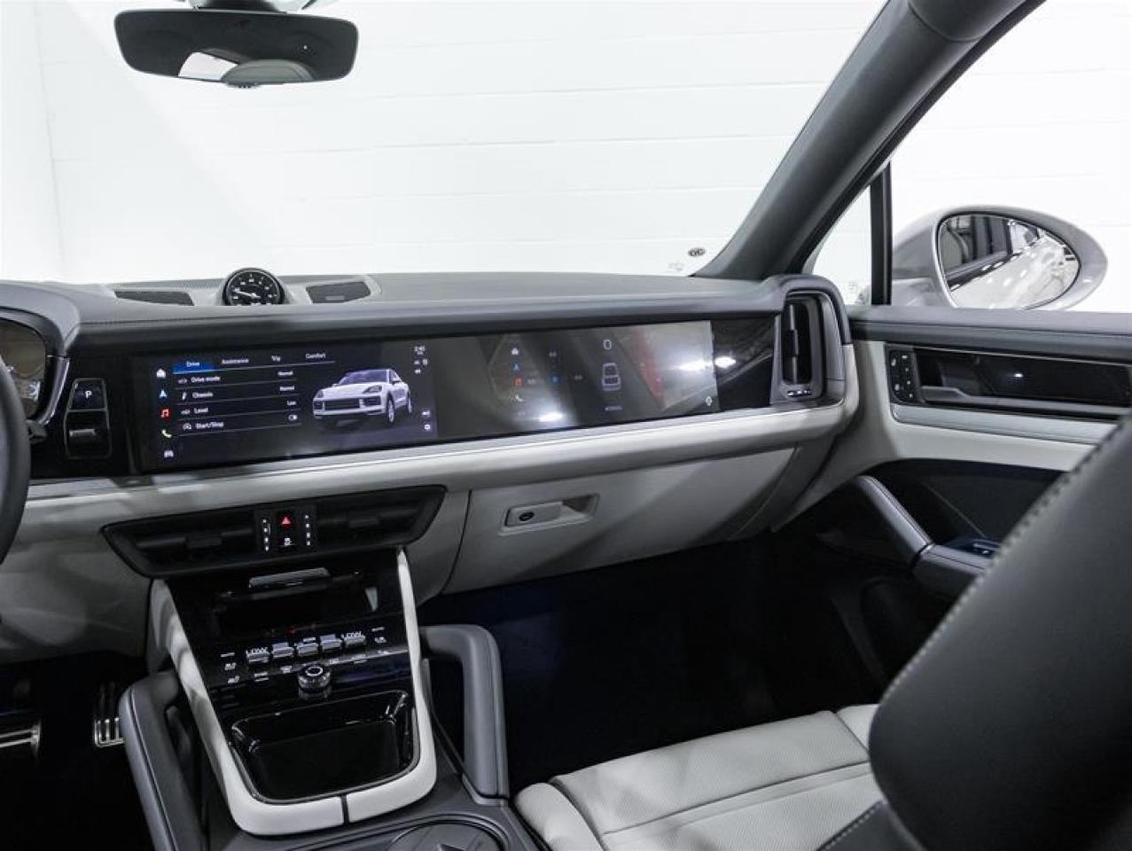 2026 Porsche Cayenne  Photo