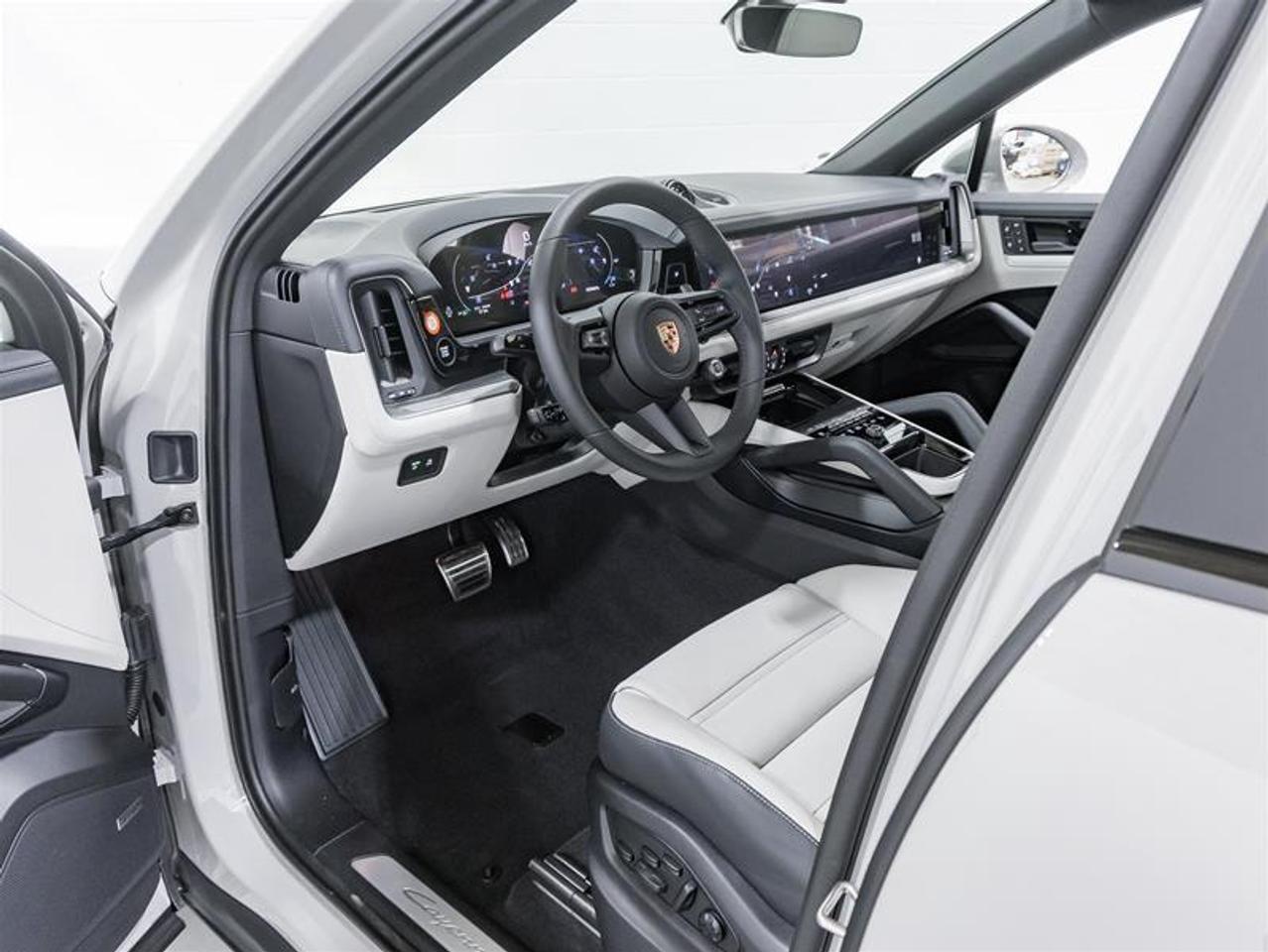 2026 Porsche Cayenne  Photo