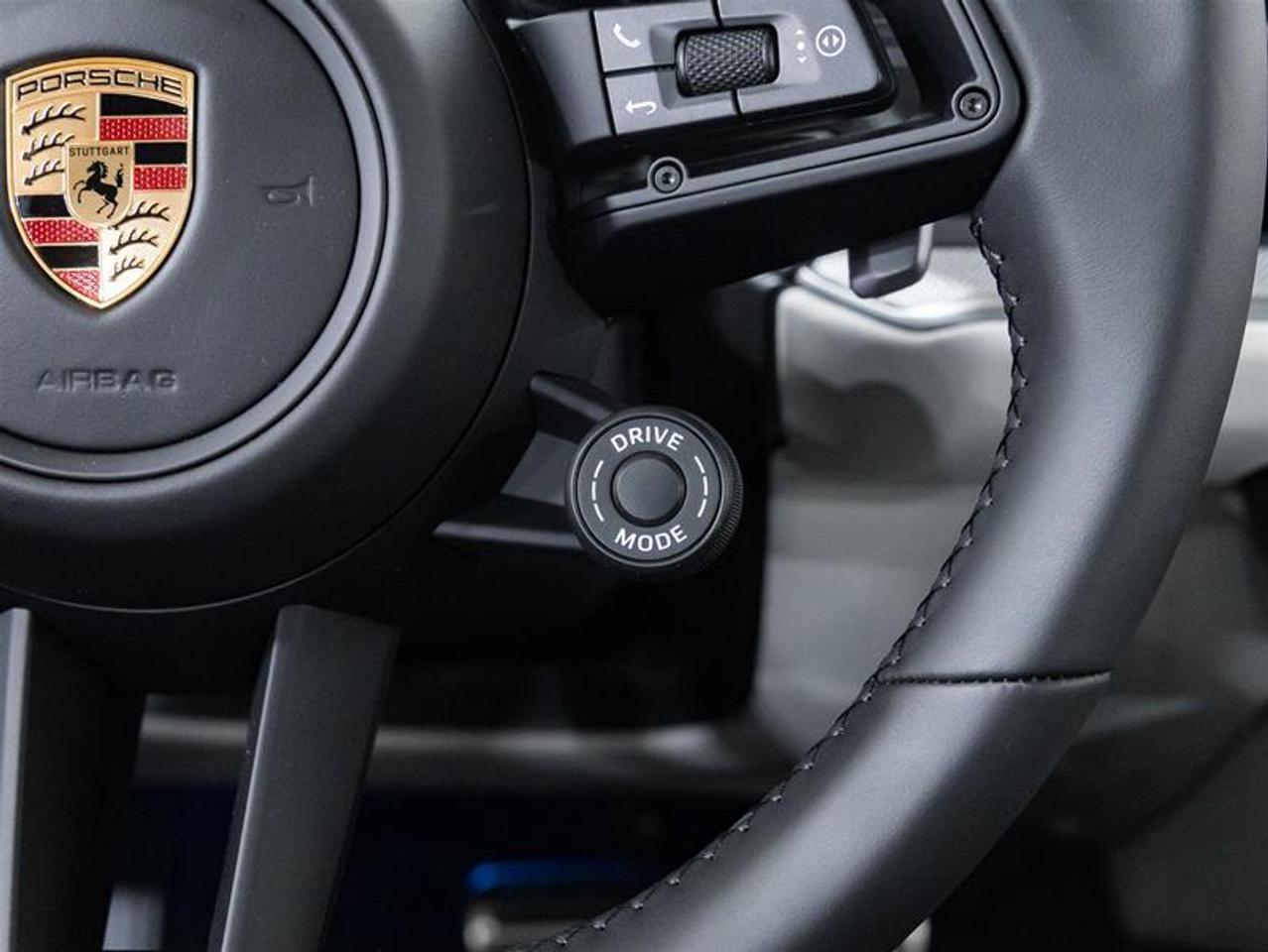 2026 Porsche Cayenne  Photo
