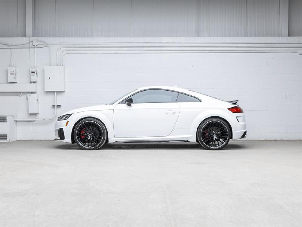 2023 Audi TTS  Photo