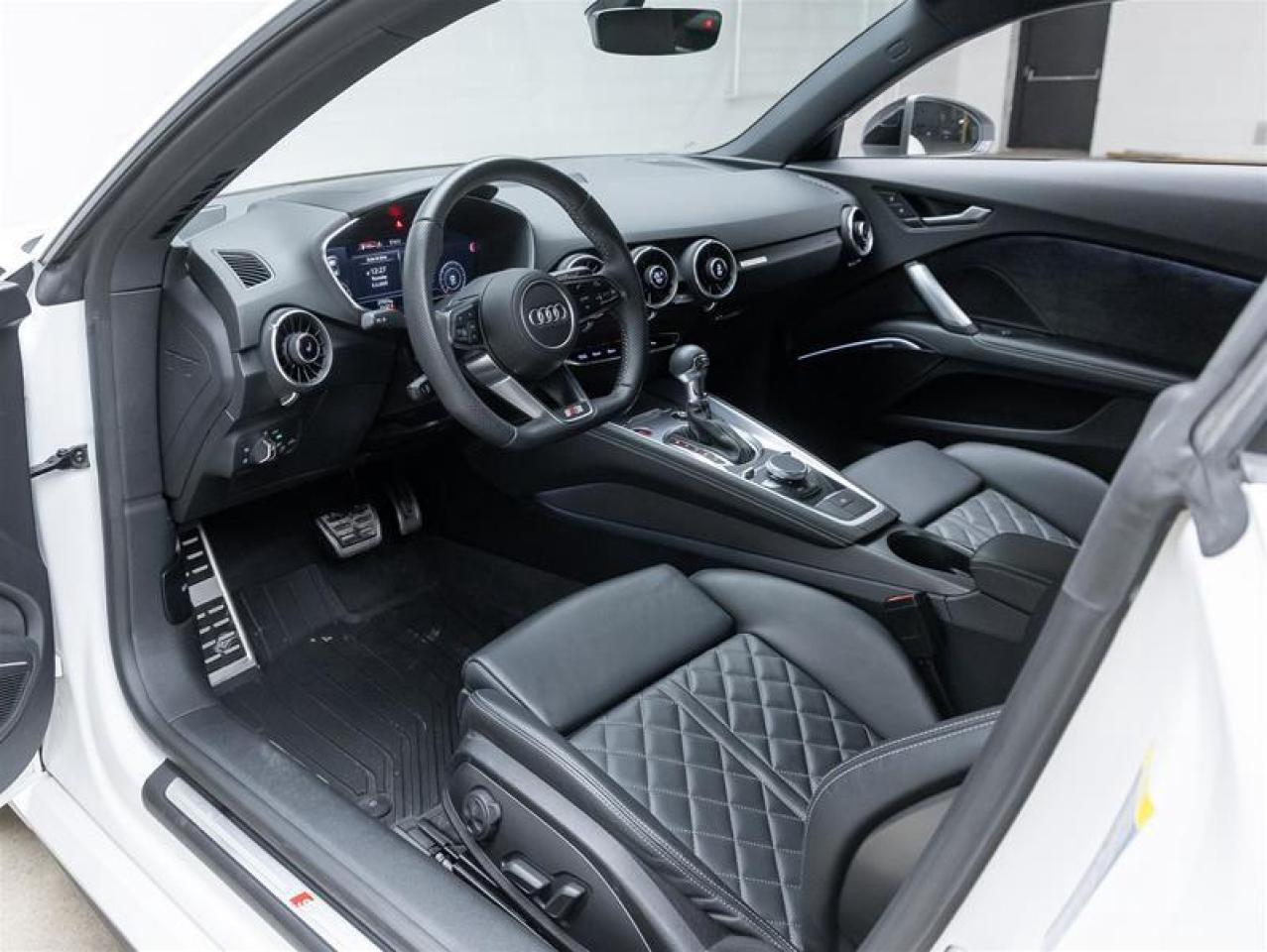 2023 Audi TTS  Photo