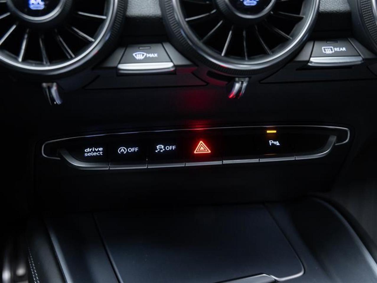 2023 Audi TTS  Photo