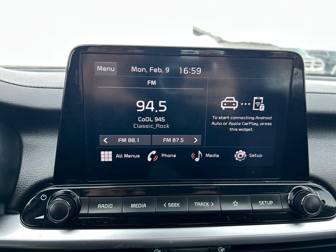 2023 Kia Forte LX 4dr Sedan Photo