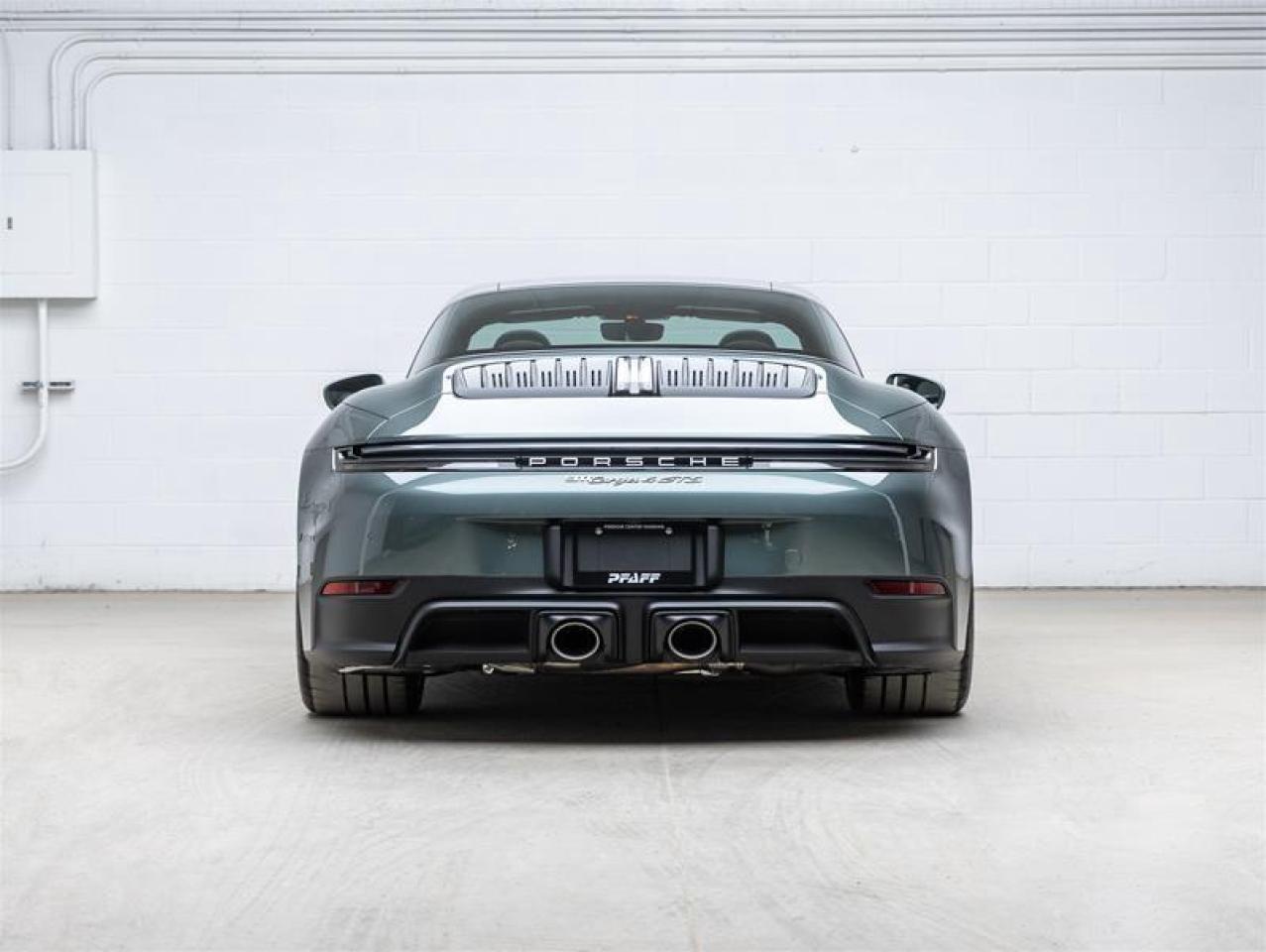 2026 Porsche 911  Photo