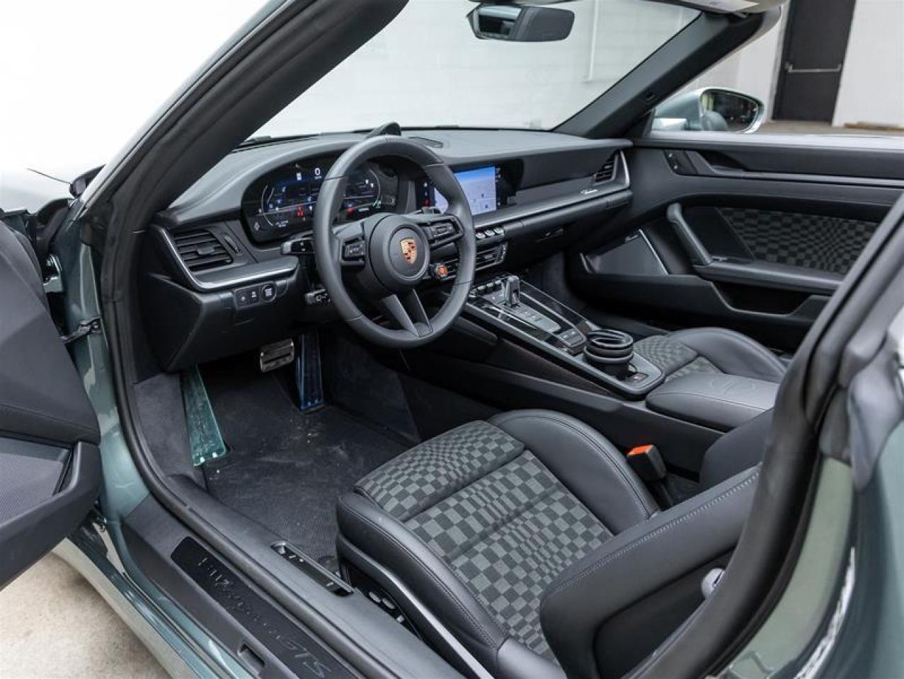 2026 Porsche 911  Photo