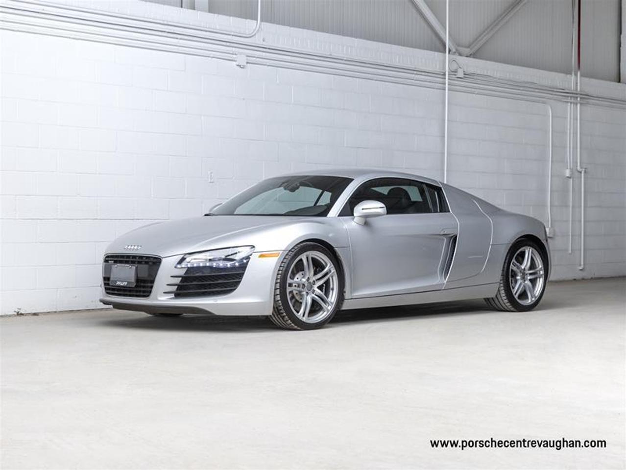 2009 Audi R8  Photo0