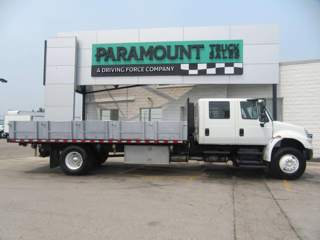 2017 International 4300 CREW CAB DUMPING FLAT DECK Photo5
