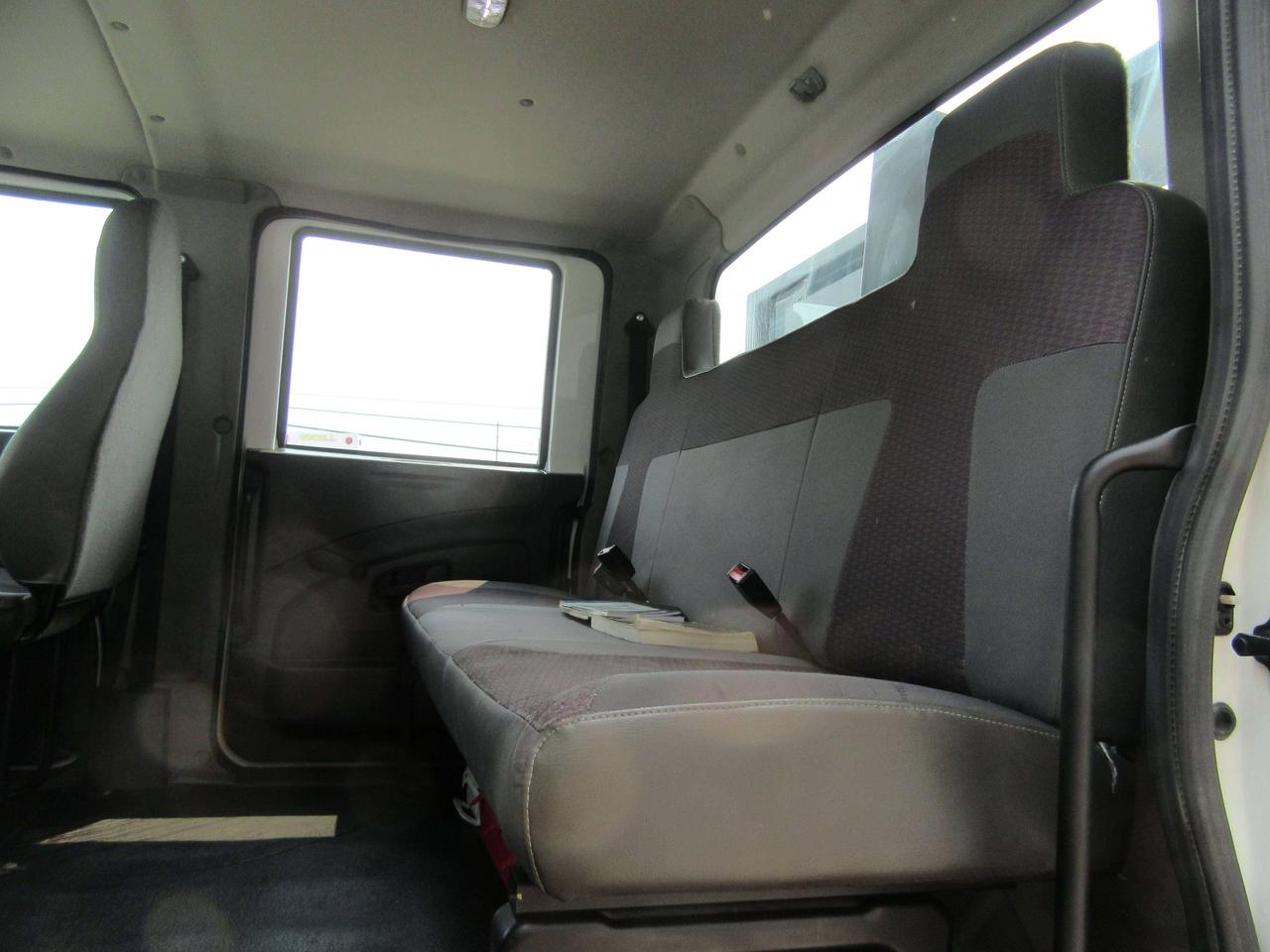 2017 International 4300 CREW CAB DUMPING FLAT DECK Photo