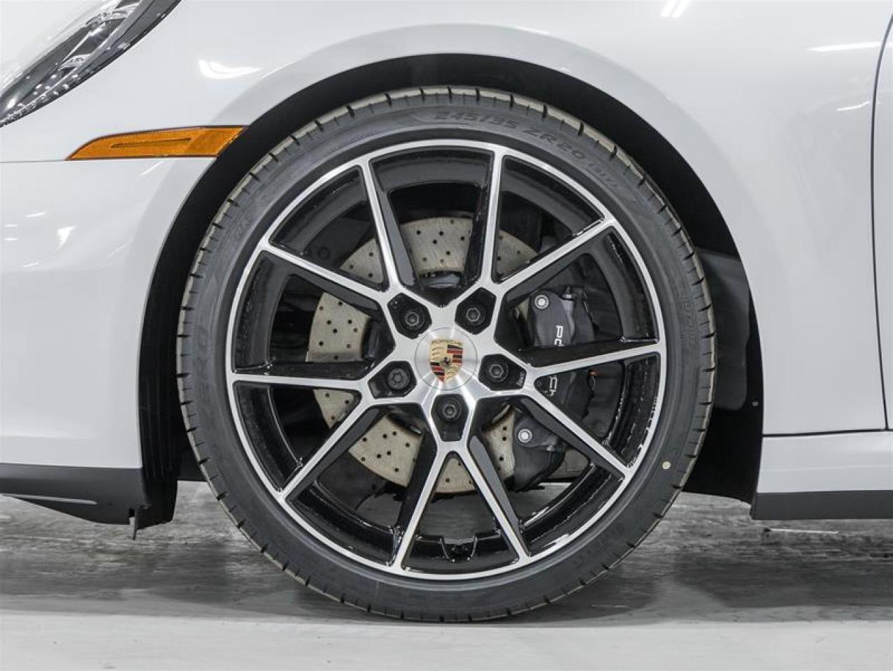 2026 Porsche 911  Photo