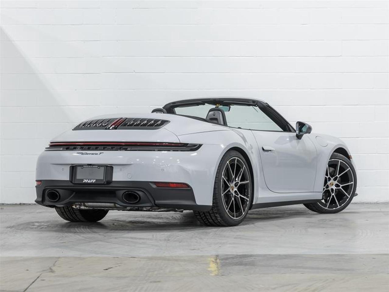 2026 Porsche 911  Photo