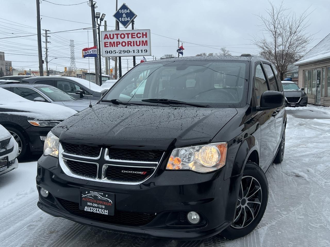 2019 Dodge Grand Caravan SXT Premium Plus   Leather   Power Sliding Doors Photo
