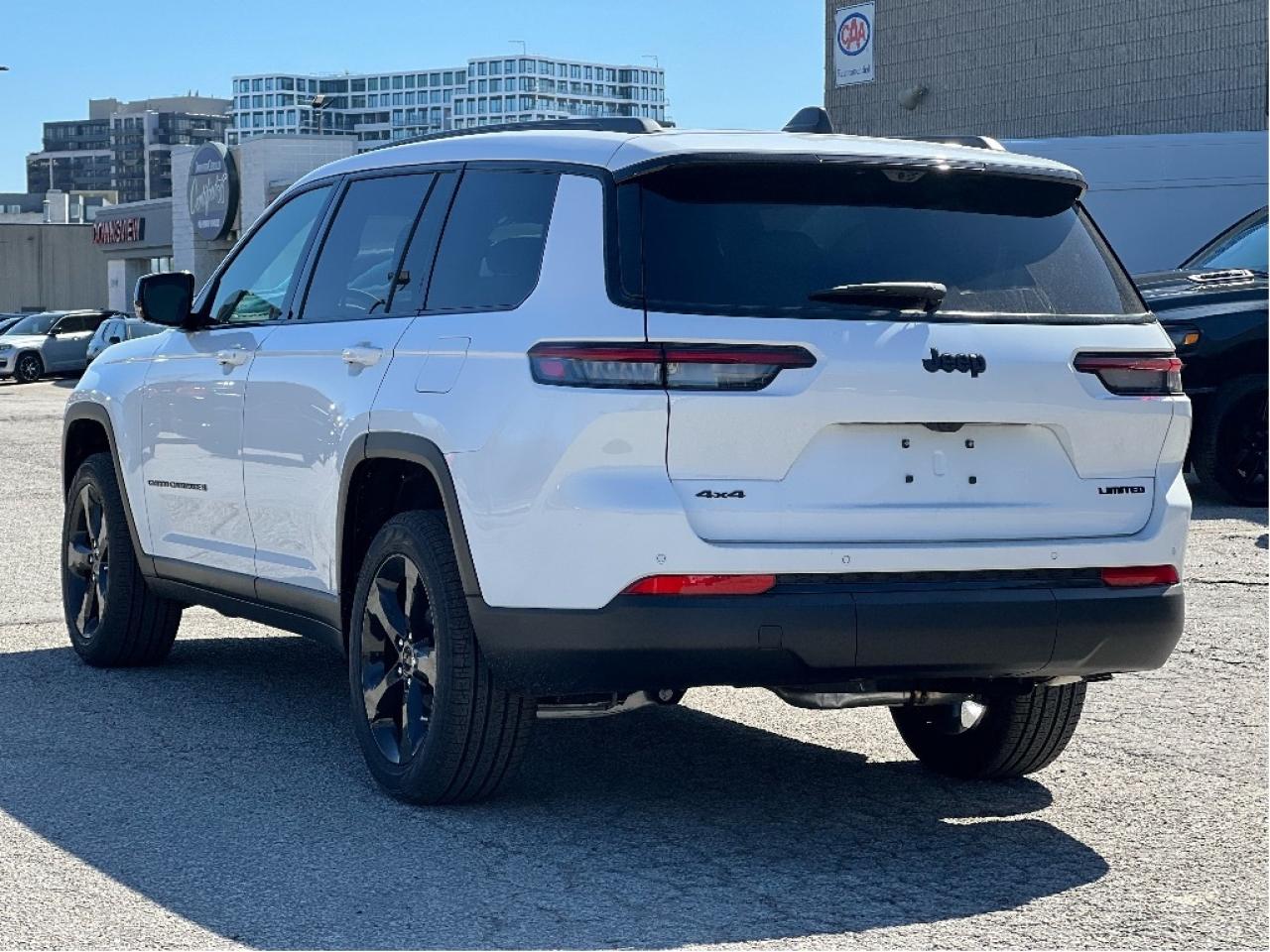 2025 Jeep Grand Cherokee L Limited w/Luxury Group, Sunroof, Black Appearance Photo