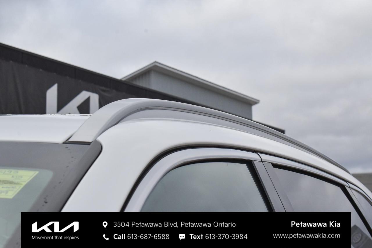 2025 Kia Sorento Plug-In Hybrid EX Sport Utility Photo4