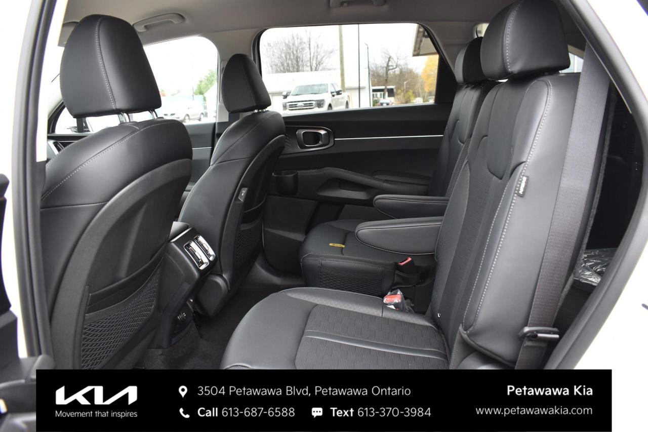 2025 Kia Sorento Plug-In Hybrid EX Sport Utility Photo