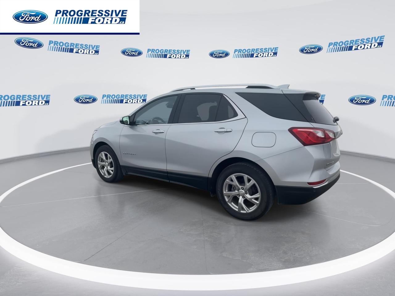 2018 Chevrolet Equinox Premier Front-Wheel Drive Photo