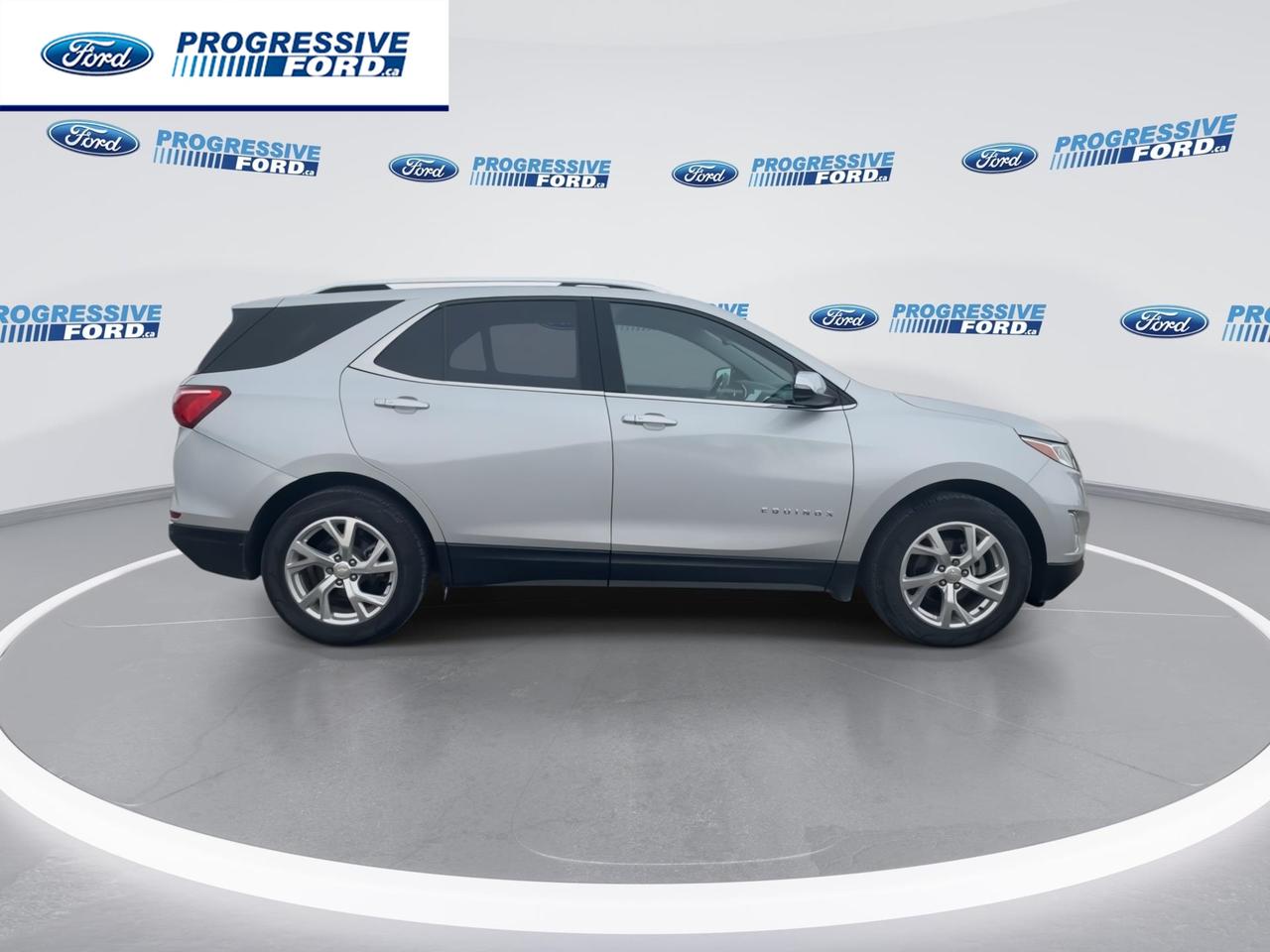 2018 Chevrolet Equinox Premier Front-Wheel Drive Photo