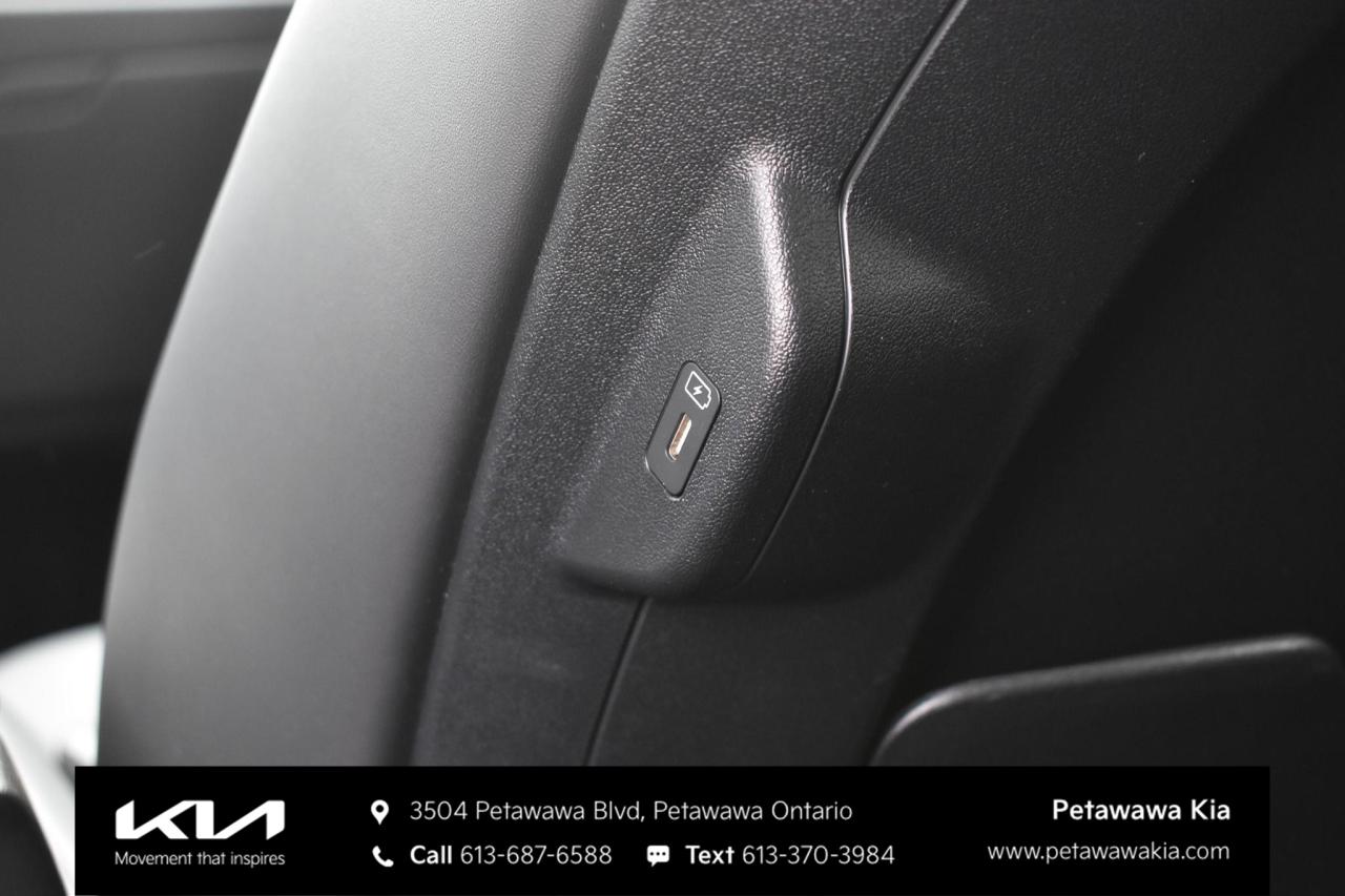 2025 Kia Niro Plug-In Hybrid EX 4dr Front-Wheel Drive Sport Utility Photo