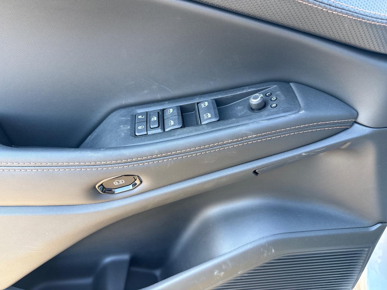 2026 Jeep Cherokee Laredo/Limited 4dr 4x4 Photo