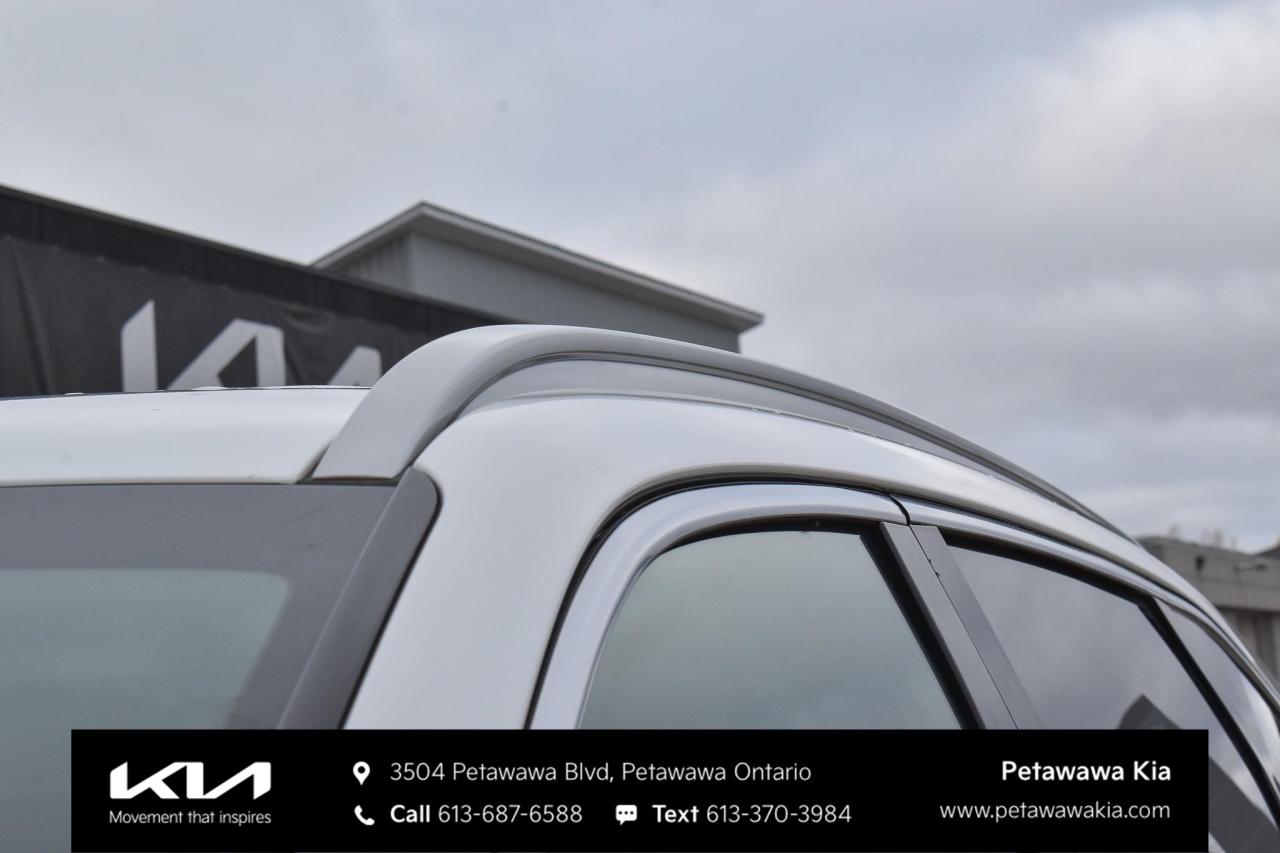 2025 Kia Sorento Plug-In Hybrid EX Sport Utility Photo4