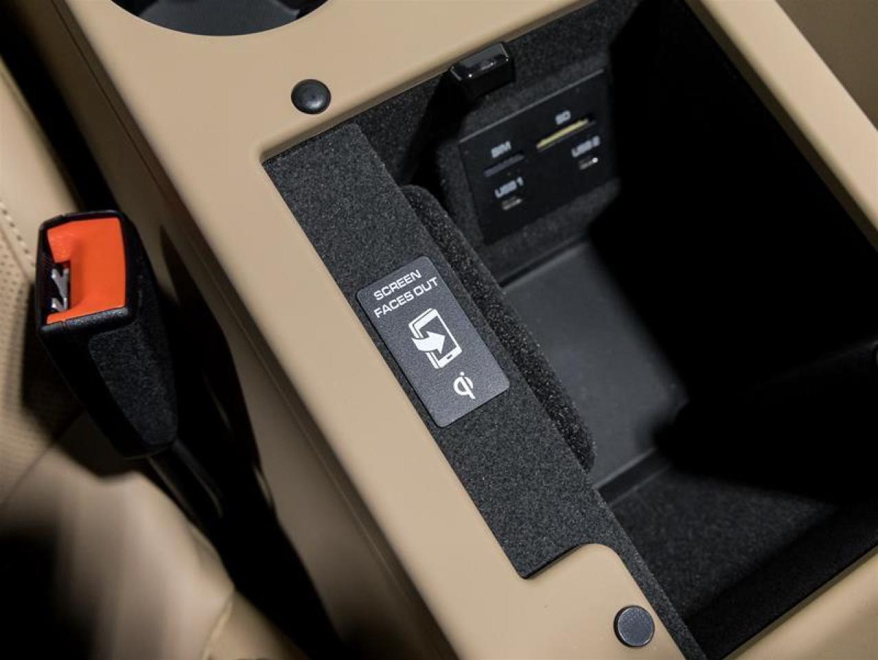 2026 Porsche Macan  Photo