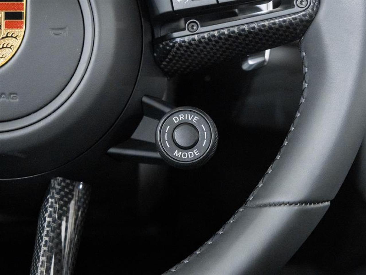 2026 Porsche Macan  Photo