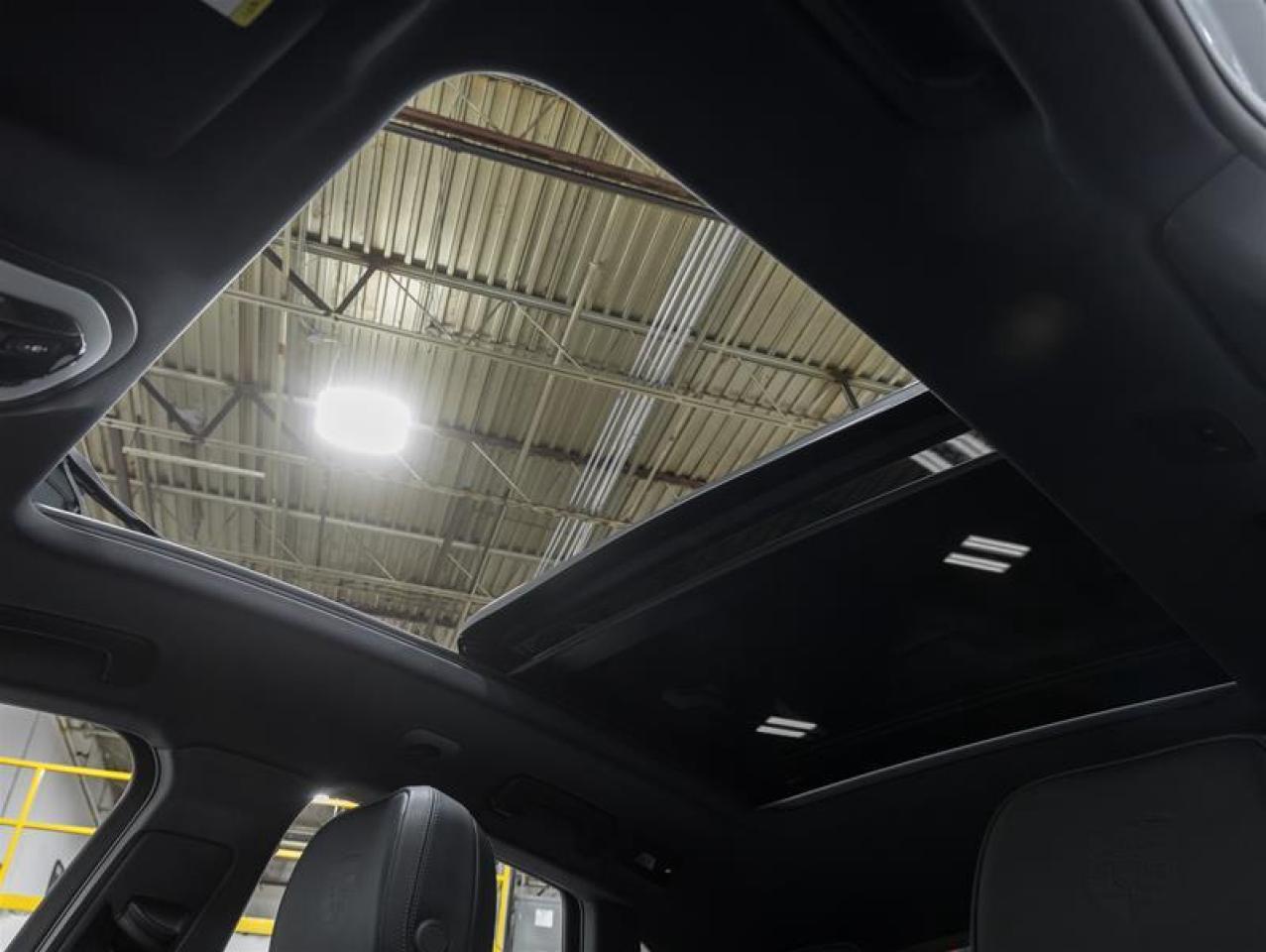 2026 Porsche Macan  Photo