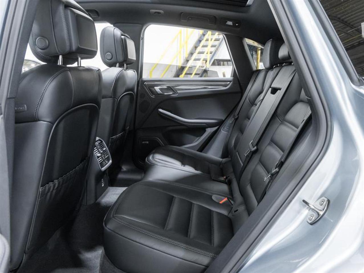 2026 Porsche Macan  Photo