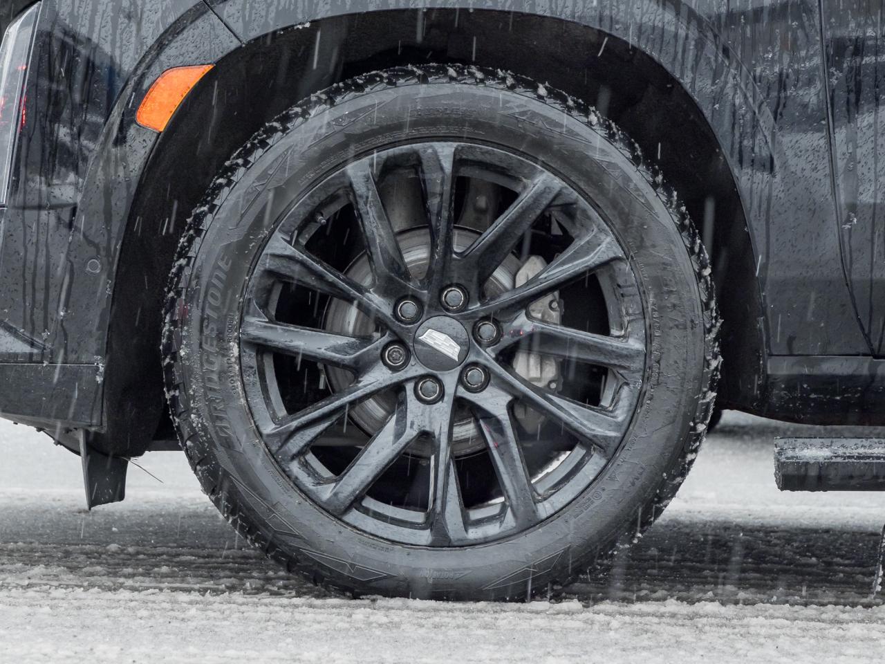 2023 Cadillac Escalade ESV Sport Platinum   Super Cruise   Onyx   6.2L Photo3