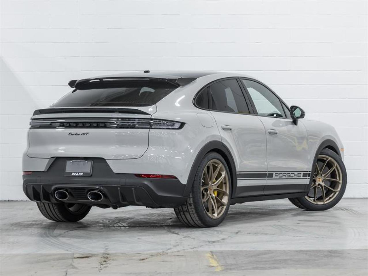 2026 Porsche Cayenne  Photo