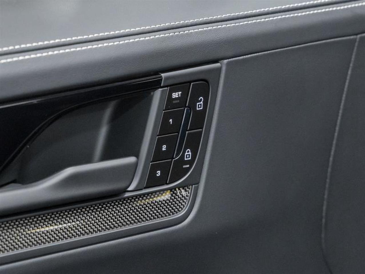 2026 Porsche Cayenne  Photo