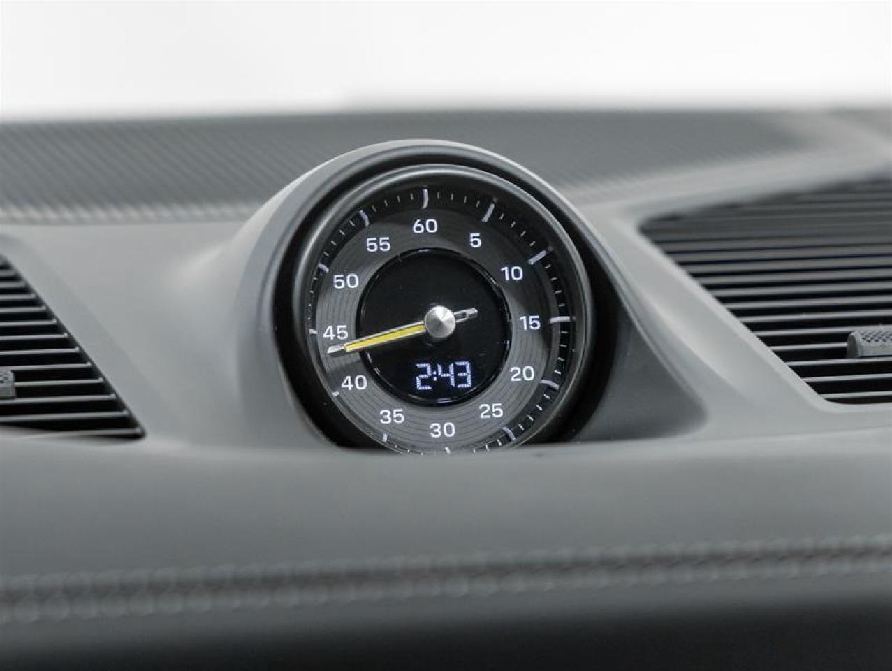 2026 Porsche Cayenne  Photo