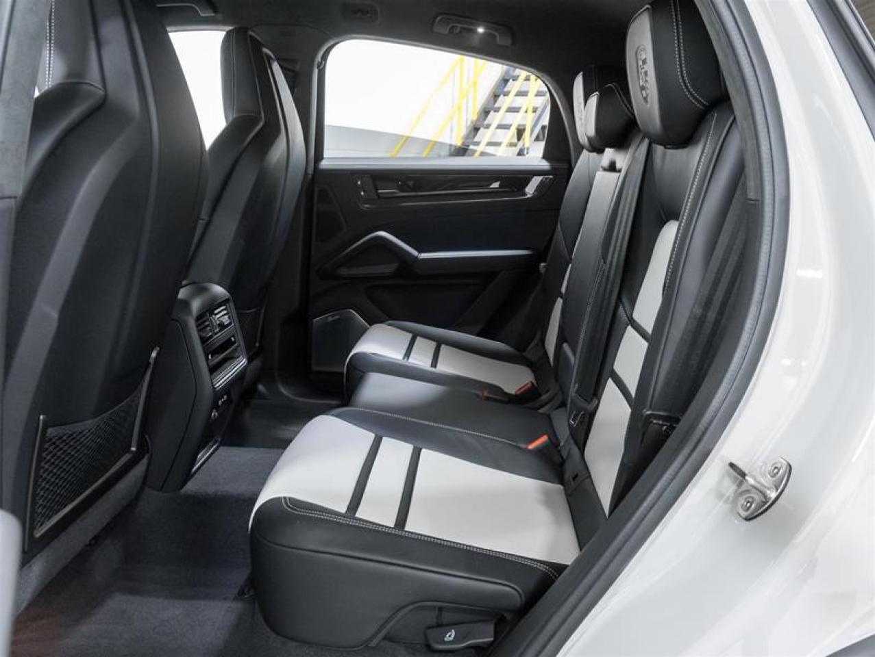 2026 Porsche Cayenne  Photo