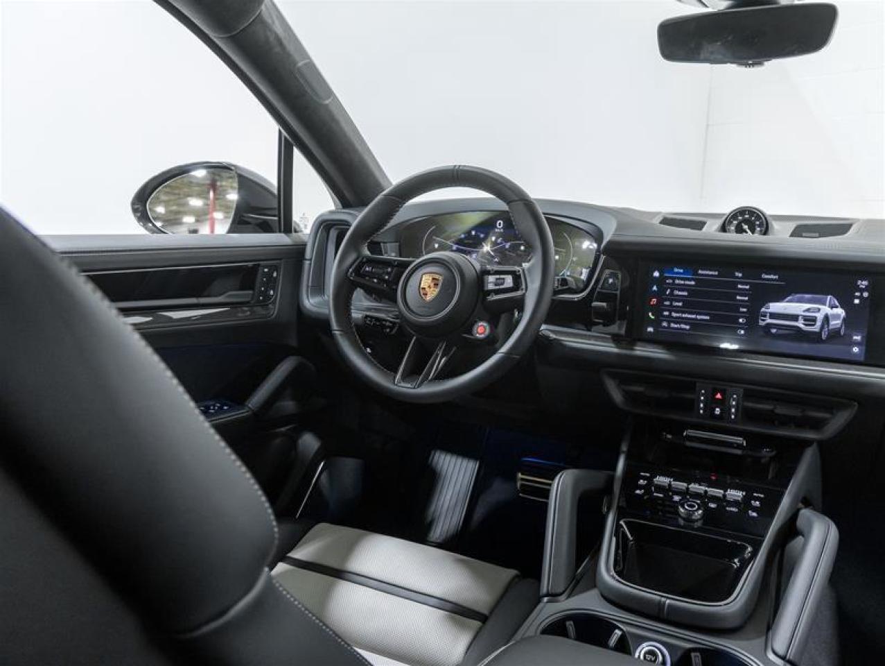 2026 Porsche Cayenne  Photo