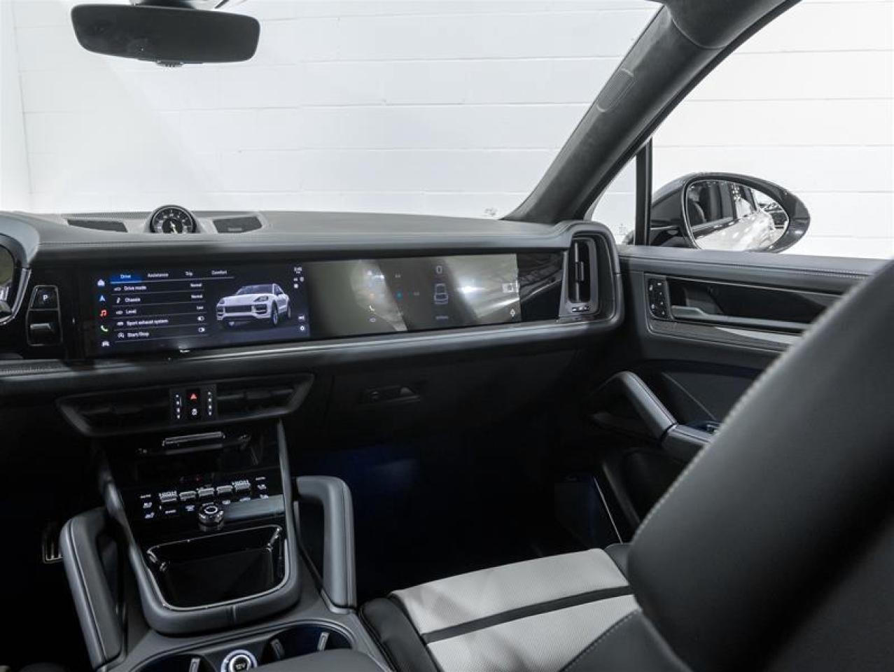 2026 Porsche Cayenne  Photo