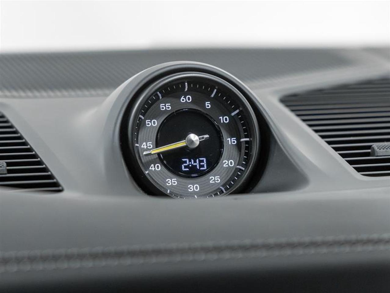 2026 Porsche Cayenne  Photo