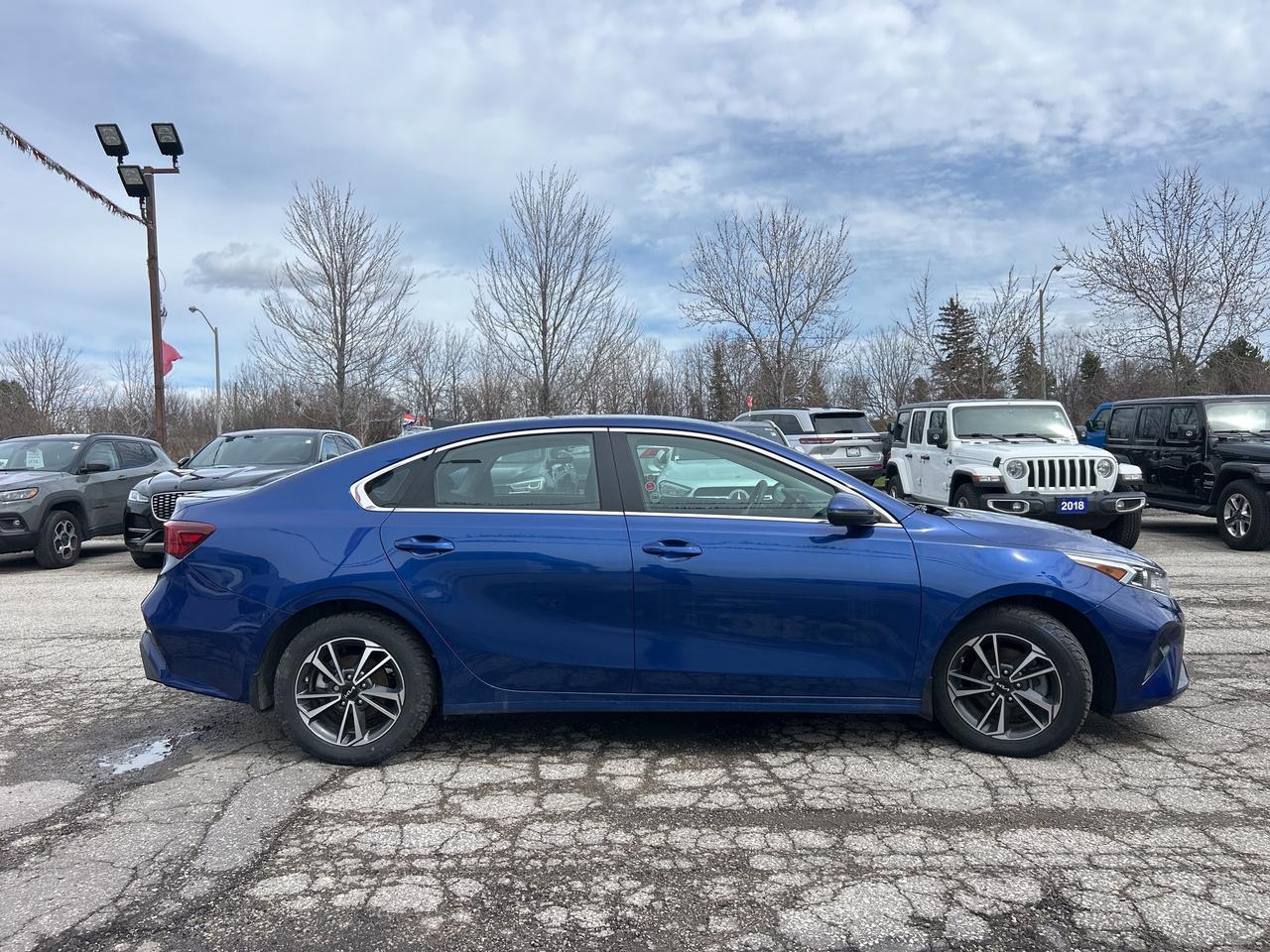 2024 Kia Forte EX, Lane Keep, BSM, Wireless Charging, Collision A Photo3