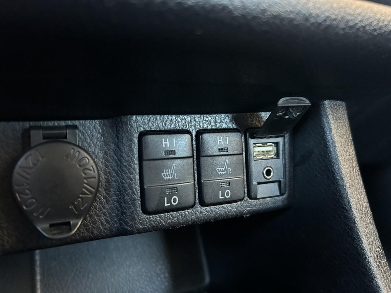 2018 Toyota Corolla LE PLUS   Sunroof   Htd Steering   Lane Dep Photo