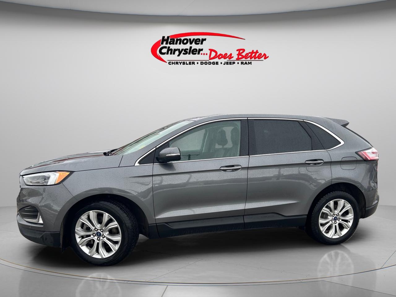 2022 Ford Edge TITANIUM 4DR ALL-WHEEL DRIVE Photo
