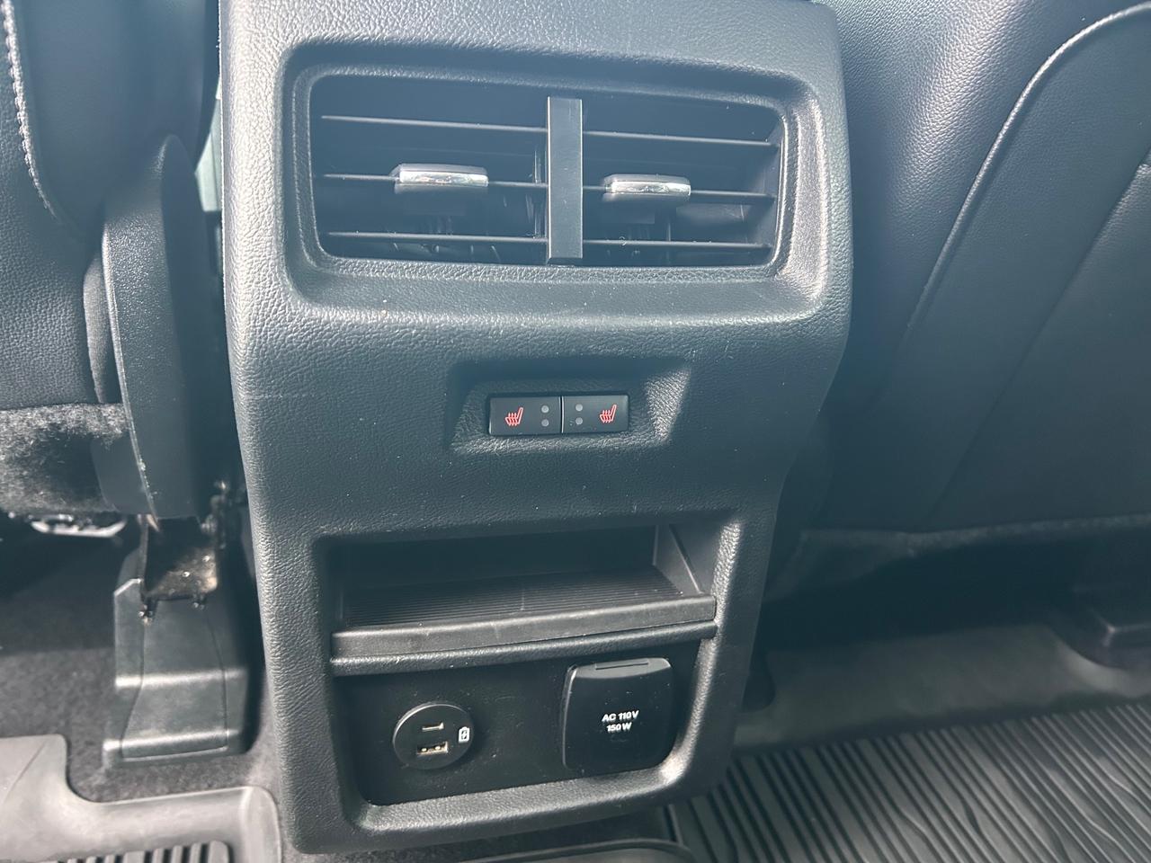 2022 Ford Edge TITANIUM 4DR ALL-WHEEL DRIVE Photo