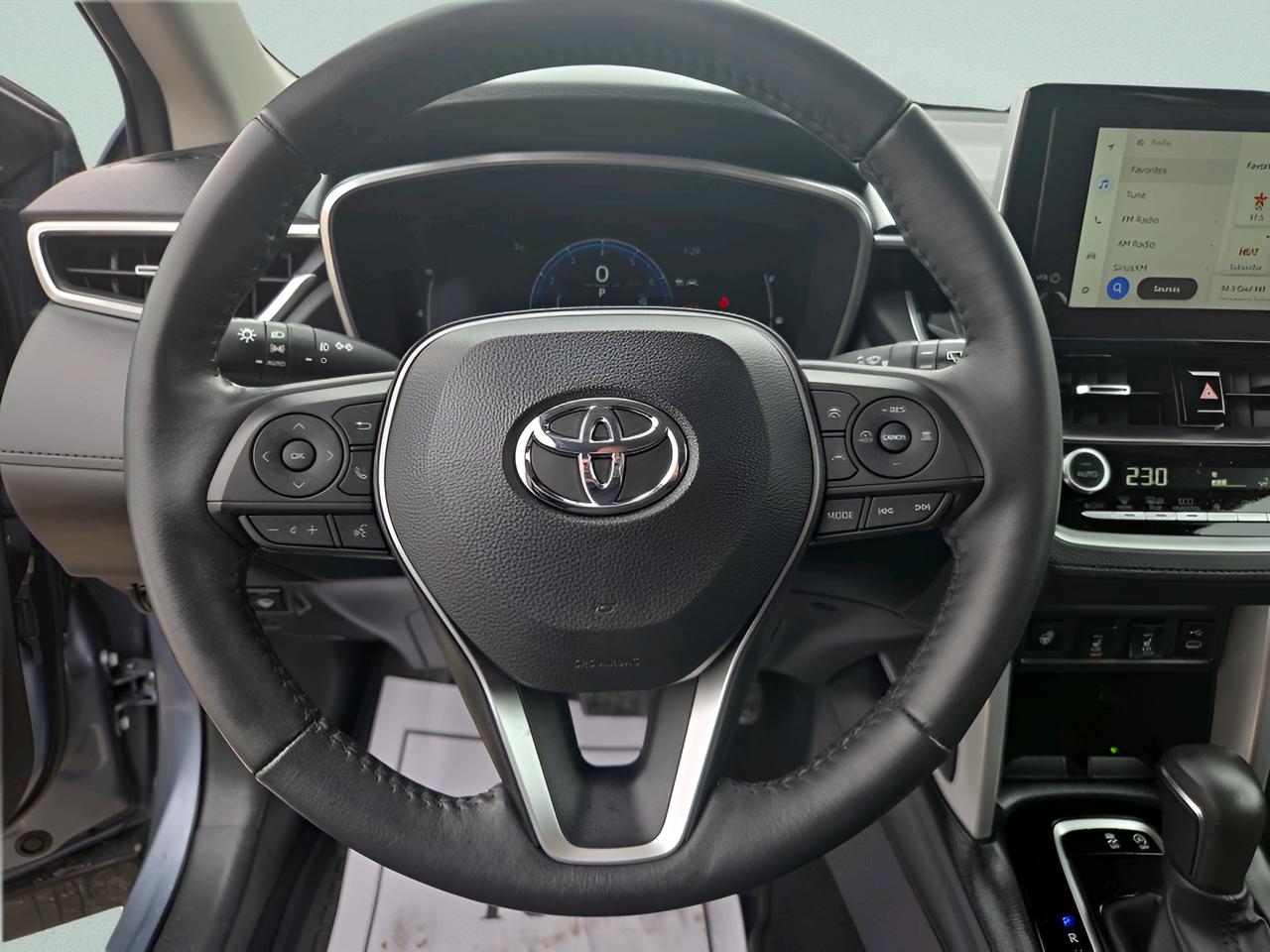 2024 Toyota Corolla Cross XLE 4dr All-Wheel Drive Photo