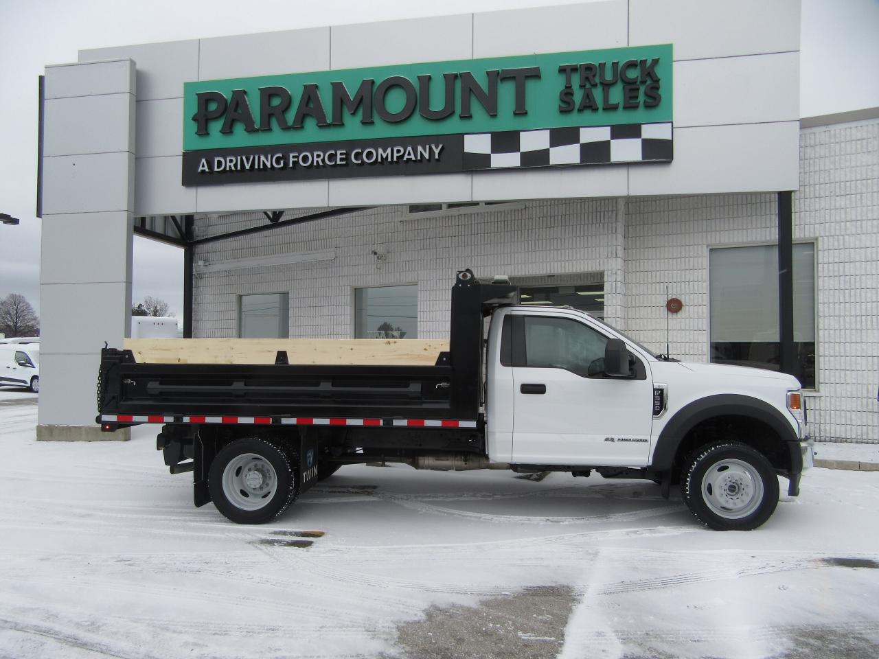 2022 Ford F-550 4X4 DIESEL 12FT DUMP BOX Photo