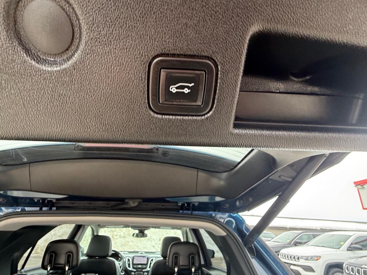 2020 Chevrolet Equinox Premier w/2LZ All-Wheel Drive Photo