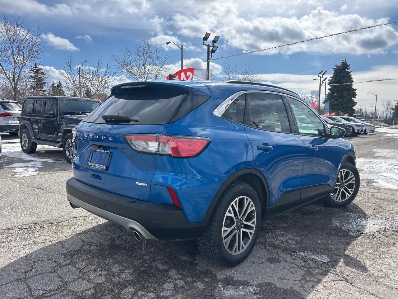 2020 Ford Escape SEL AWD w/Remote Start, Hands-Free Liftgate Photo