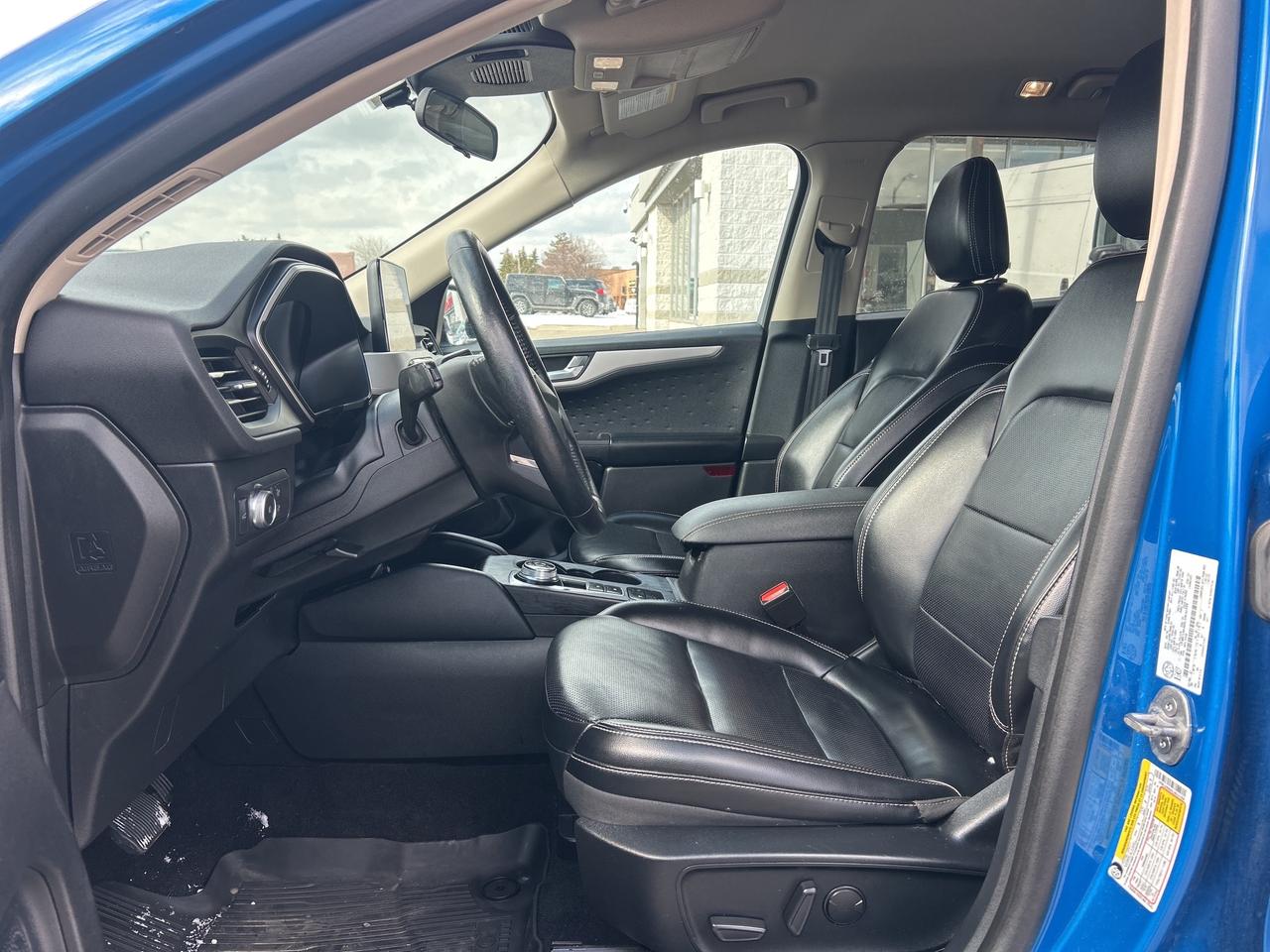 2020 Ford Escape SEL AWD w/Remote Start, Hands-Free Liftgate Photo