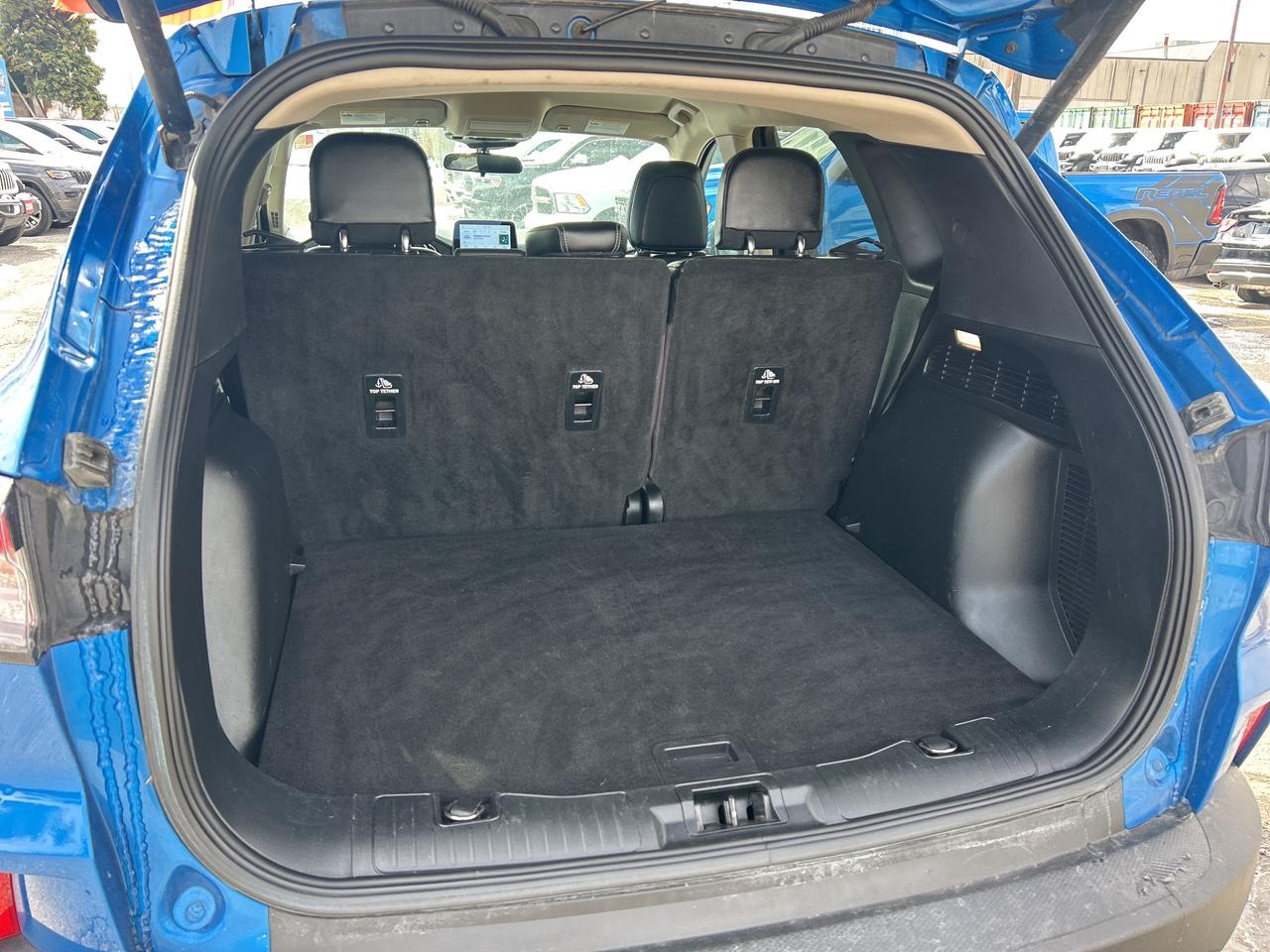 2020 Ford Escape SEL AWD w/Remote Start, Hands-Free Liftgate Photo