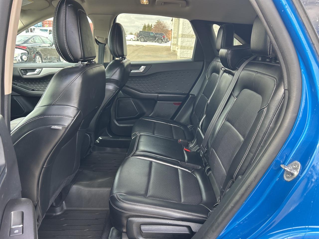 2020 Ford Escape SEL AWD w/Remote Start, Hands-Free Liftgate Photo